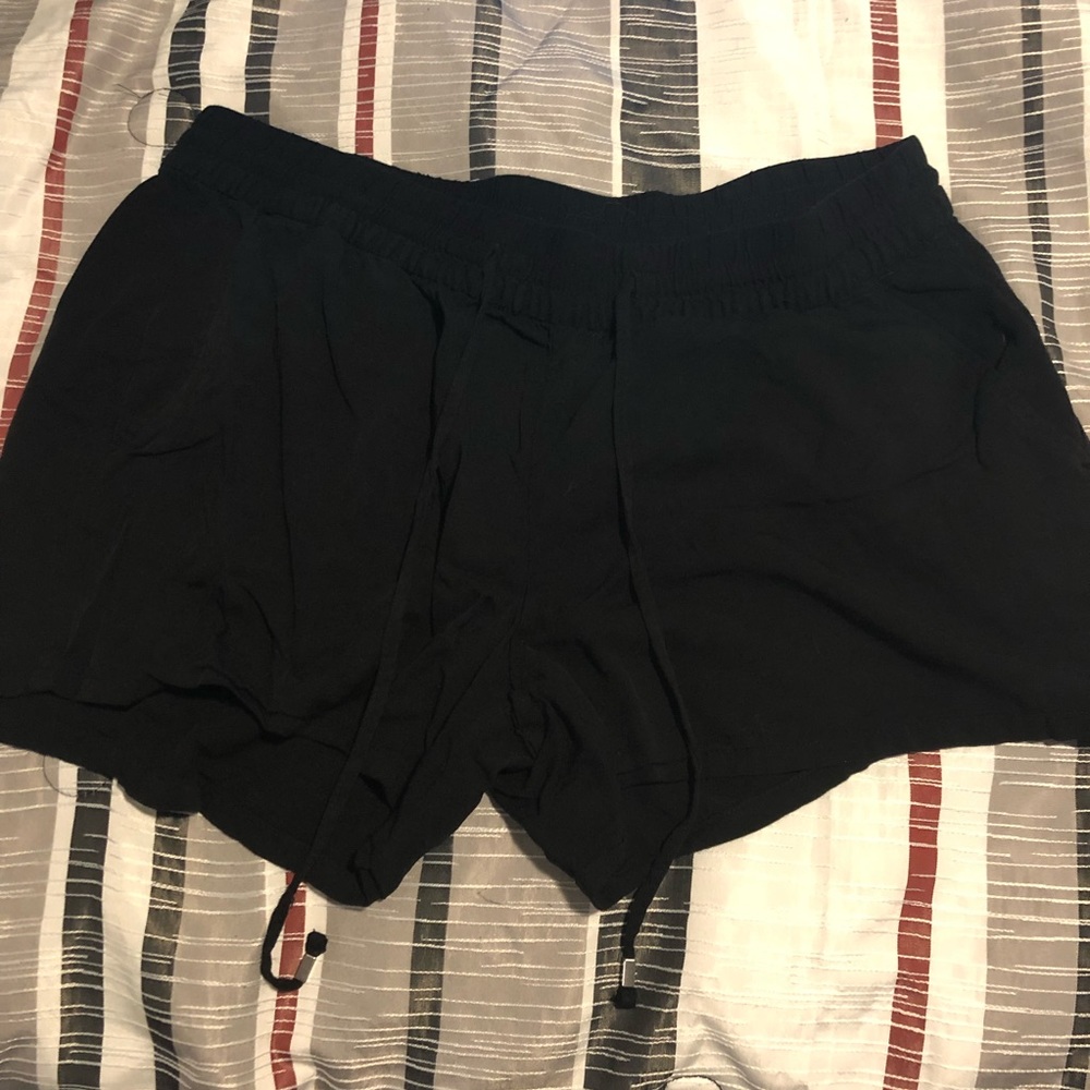 Old navy front tie shorts